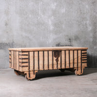 Vintage Indian Chest / Coffee Table