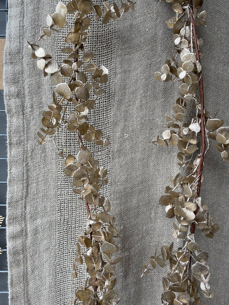 Dried Gum Garland with Lights - Champagne
